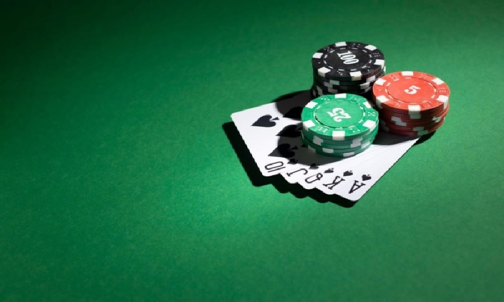 How does virtual reality work in online casinos?