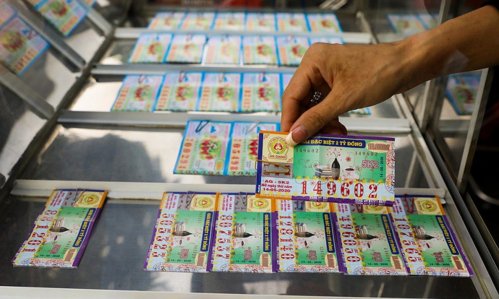 What makes daily online lottery draws popular worldwide?